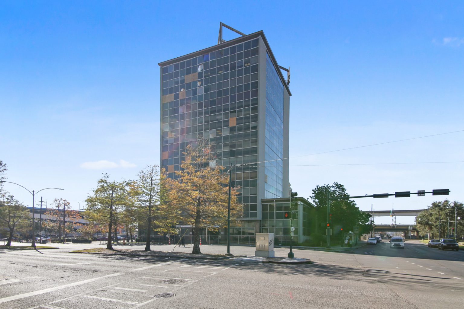 1000 Howard Ave. | The McEnery Company
