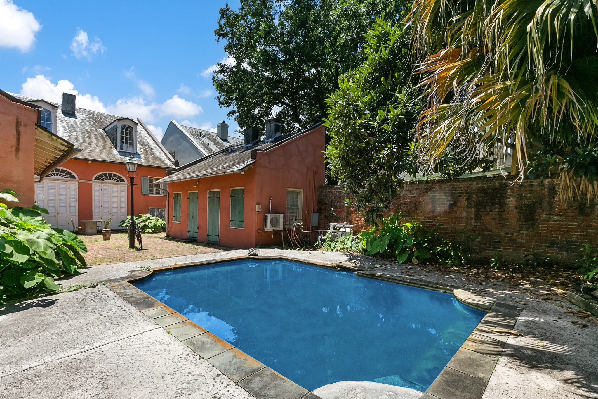 3 Unit French Quarter Property The McEnery Company